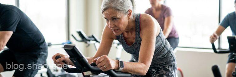 銀髮族減脂黑科技?研究揭曉:HIIT 才是長保青春的「特效藥」 2 1769406045968